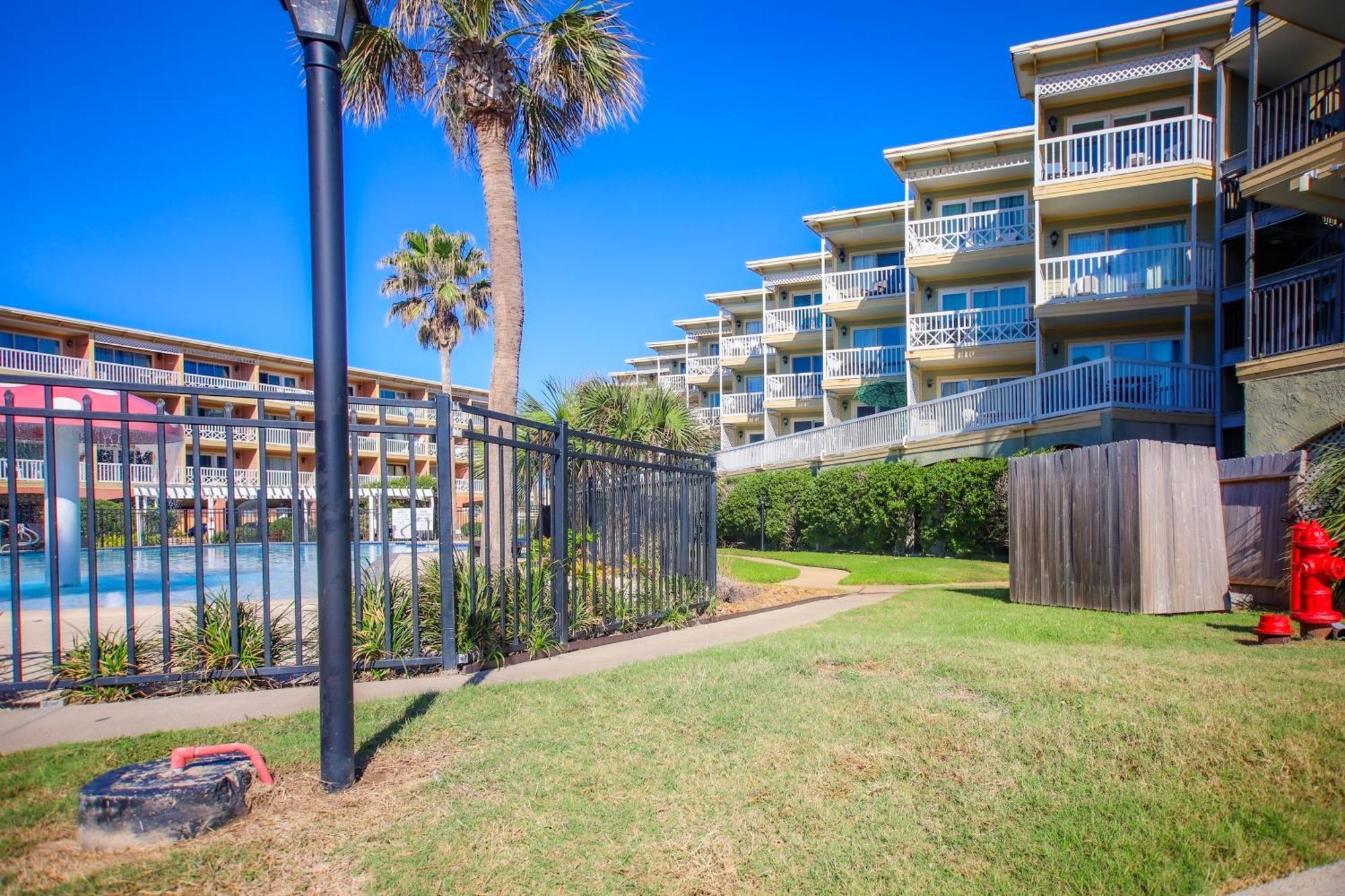 Sea-Renity Heated Pools Steps To The Beach Galveston Bagian luar foto