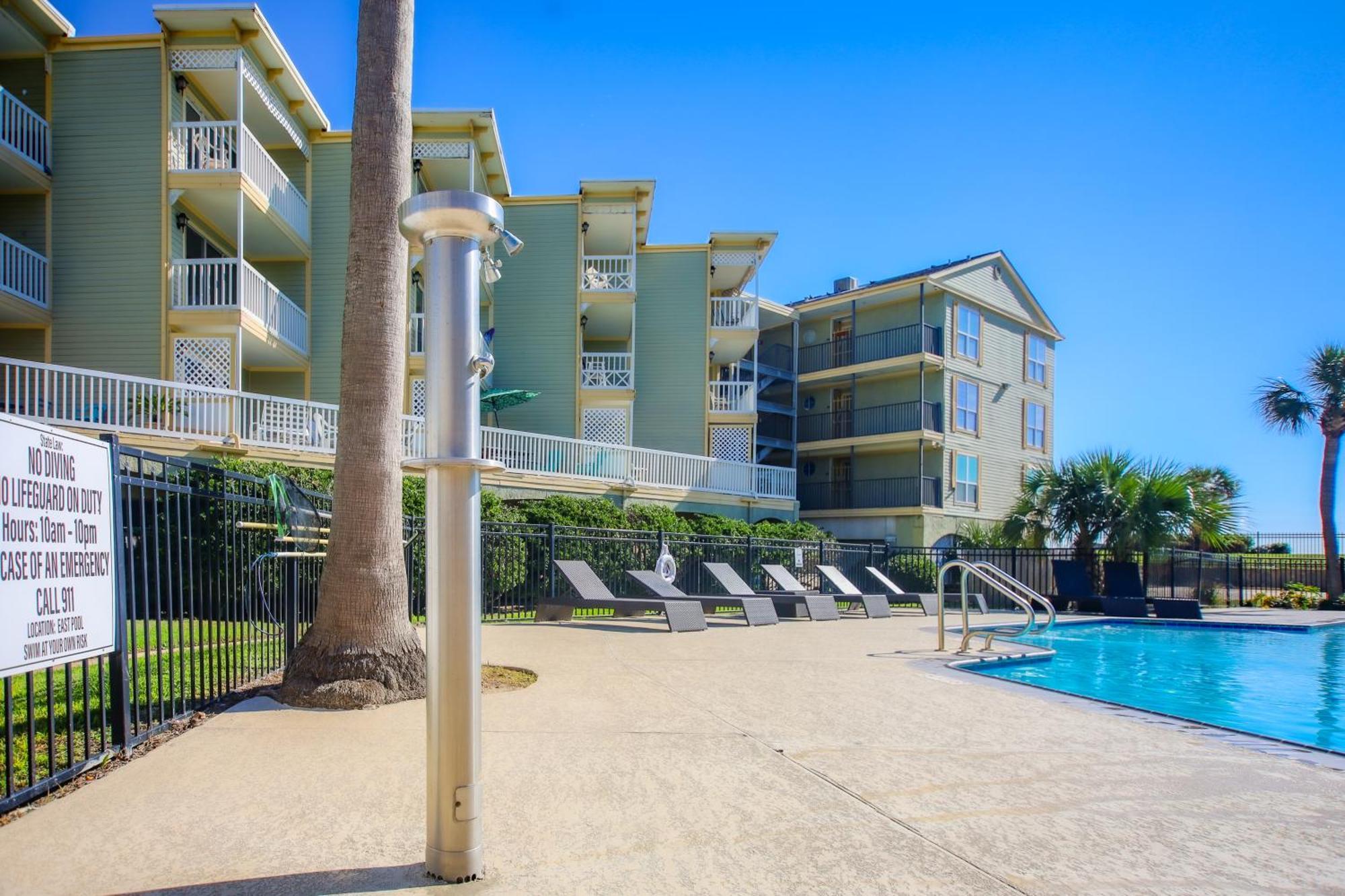 Sea-Renity Heated Pools Steps To The Beach Galveston Bagian luar foto